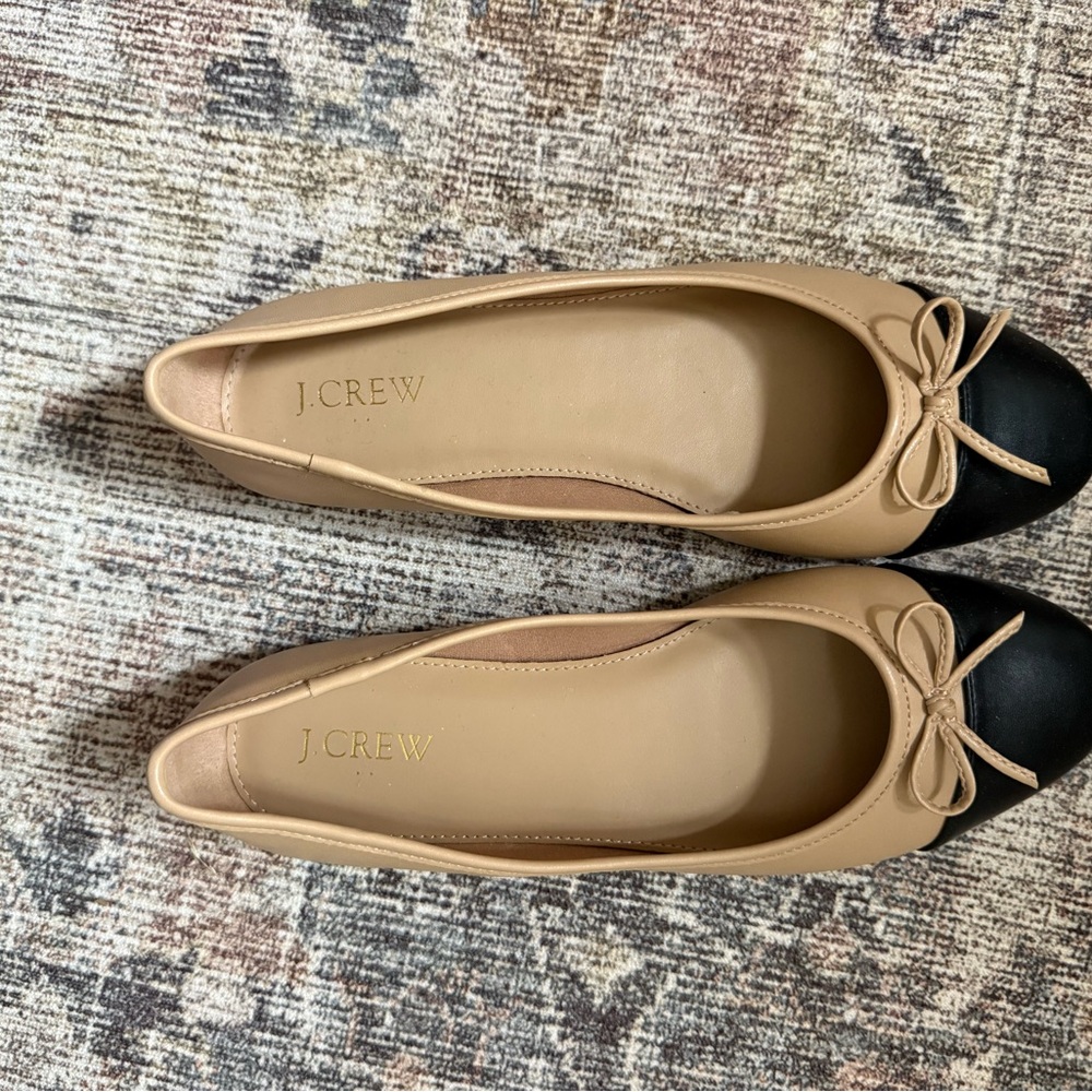 J. Crew Women's Beige and Black Flats